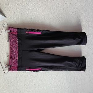 Lululemon Passion Crop III Legging Size 6